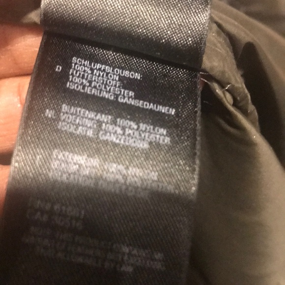 North Face Winter coat - Picture 6 of 6